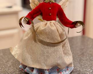 Vintage Pauline Leidel-Spreen angel Christmas tree topper, ca 1980s.