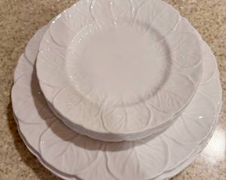 Coalport "Countryware" dinner and luncheon plates.