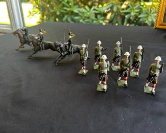 Vintage Britain Hollowcast Soldiers