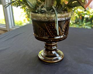 Hull Pedestal Vase