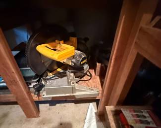 Dewalt mitre