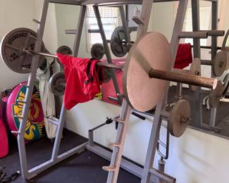 Smith machine and weights