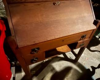 liberty arts and crafts desk