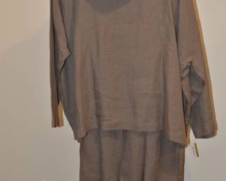 New Eskandar Taupe 100% Linen Top with Matching Pants