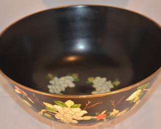 Inside View of the Antique Chinese Bowl