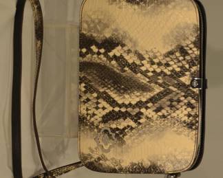 New Oryani Snackskin Shoulder Bag with Three Sections and Zipper Closure. Strap is Detatchable