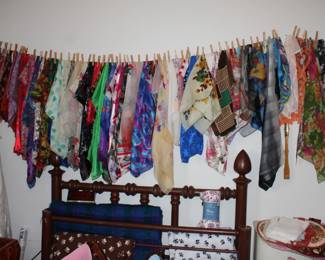 LOVE SCARVES?????