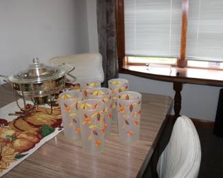 VTG. HALL AUTUMN LEAF FROSTED GLASSES BY LIBBEY