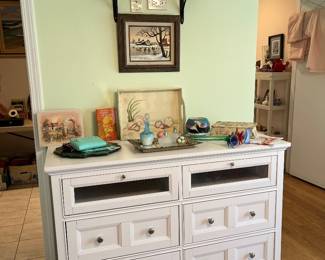 Love this dresser