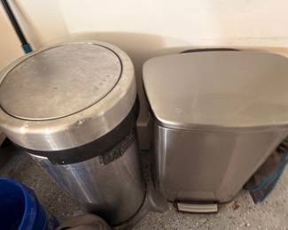 Stainless steel step trash cans