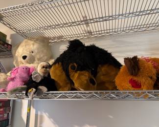 Plush teddy bears and stuffed animals