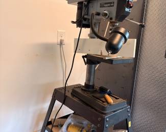 Floor-standing drill press