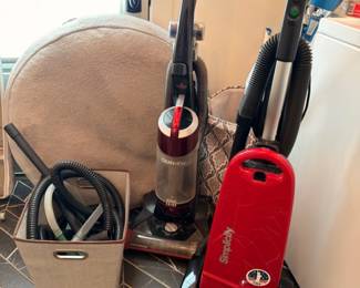 Upright vacuum cleaners, Simplicity and Oreck