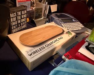 3-in-1 wireless charging pad and typewriter