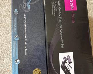 68 ProfessionalStylingIronSalonFlatIronAccessorySetNIB