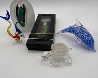 61 ArtGlassMenagerieDolphinFishTurtleMuranoStyleVase