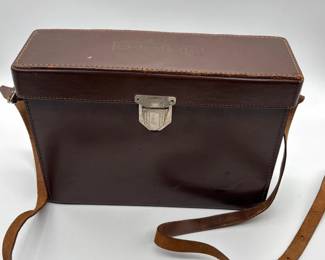32 IconicPolaroidModel95LandCamerawithOriginalLeatherCase
