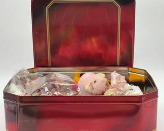 91 LargeLotofMiniatureAnimalDollsFigureswithDecorativeTin