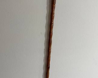 196 HandCarvedDragonWalkingCaneAsianFolkArtWoodCane