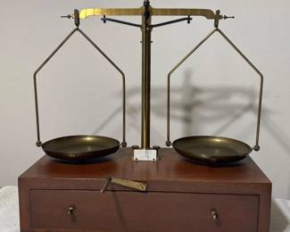 18 VintageOCTannerPrecisionBalanceScalewBrassWeights
