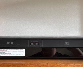 173 SonyRDRVX535DVDRecorderVHSVCRComboPlayerRecorder