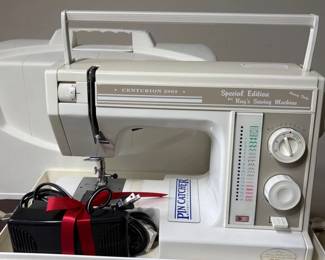 97 Centurion2002HeavyDutySewingMachinewithCaseFootPedal