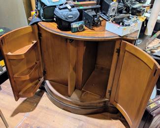Executive Desk with storage built in on both sides and locking drawer
