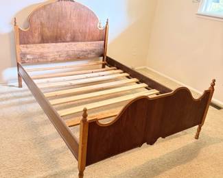 80 AntiqueFullSizeWoodenBedFrame