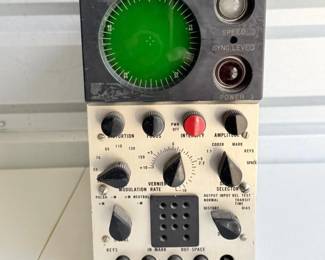 103 VintageRadiationIncTomsSEBK2BTransmitter