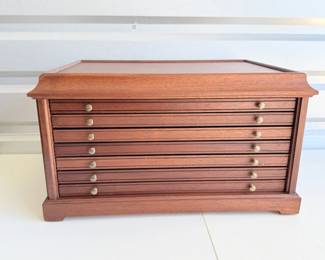 75 WoodenDisplayChestw6DrawersGreenFeltLining