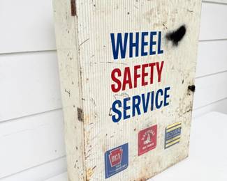 40 VintageFederalMogulWheelSafetyServiceCabinet
