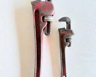 183 HeavyDutyPipeWrenches