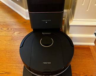 Roborock Roomba Vacuum 