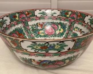 MES034 Large Chinese Rose Medallion Serving Bowl 12”