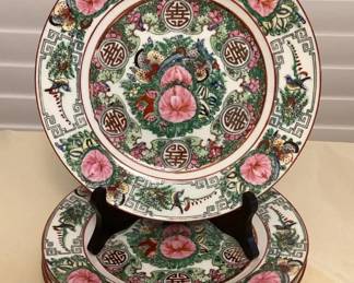 MES003 Set Of Five Chinese Rose Medallion Porcelain Dinner Plates 10”