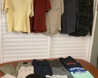 MES042 Men’s Mystery Clothing Lot