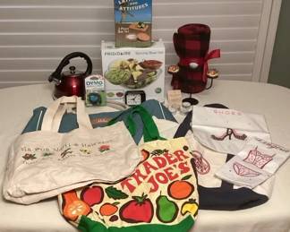 MES131 Mystery Household Goods Lot