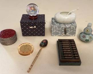 MES084 Chinese Collectibles