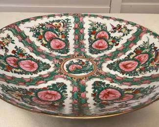 MES033 Large Chinese Rose Medallion Serving Bowl 14”