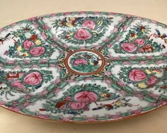 MES044 Large Chinese Rose Medallion Oval Serving Plate