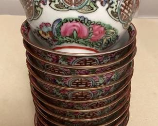 MES012 Twelve Chinese Rose Medallion Small Bowls/Teacups 3.5”