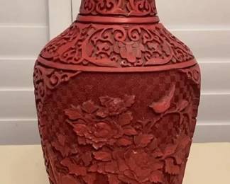 MES160 Vintage Chinese Red Cinnabar Vase On Stand