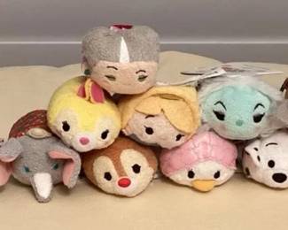 MES053 Sixteen Disney Tsum Tsum Mini Plush