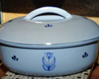 VINTAGE Dru  HOLLAND ENAMEL CAST IRON COVERED DUTCH IVEB INBLUE