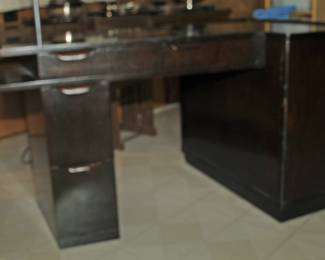 EDWARD WORMLEY FOR DUNBAR EBONIZED WOOD WEDGE TOP PEDISTAL DESK c1950 