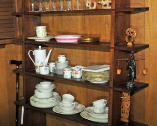 EDWARD WORMLEY DUNBAR FREE STANDINGWALL SHELVING