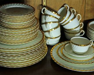 Dinnerware Set Gold Rose by Minton