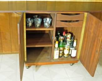 JACK CARTWRIGHT FOR FOUNDERSS WALNUT ROLLING BUFFET/BAR SERVER