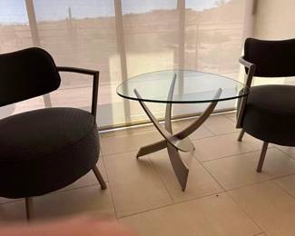 Contemporary seating vignette from Elite Modern $1,000 (new $3,500)