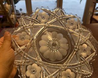 Glass dish